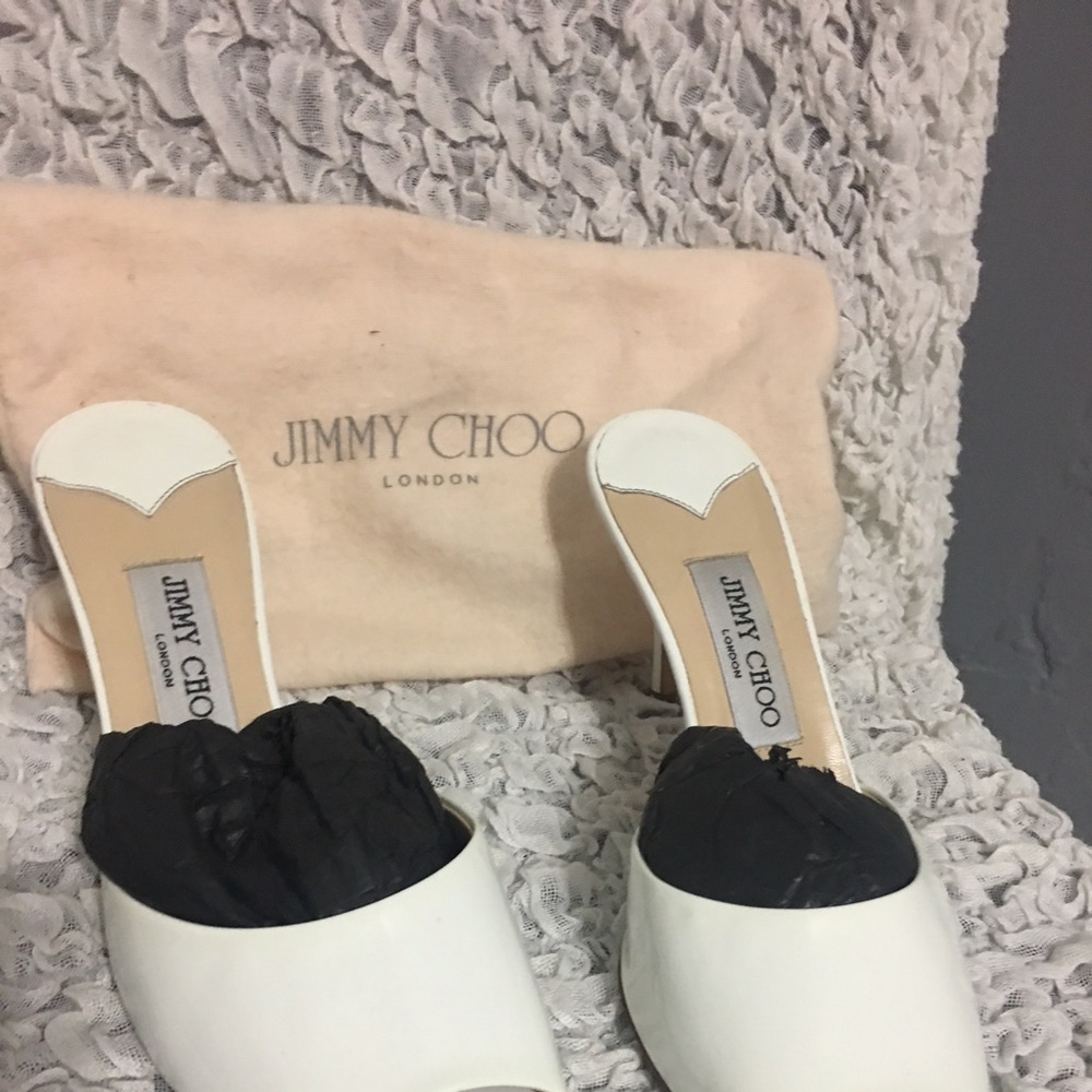 JIMMY CHOO WOMEN’S WHITE LEATHER HEELS